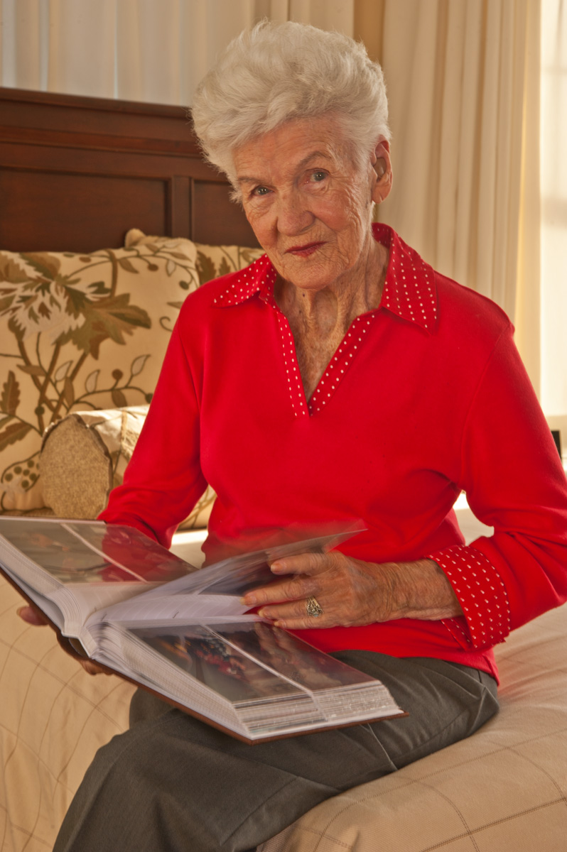 ©Susan Farley Photography/NYC and Westchester Portrait Photographer.Best NYC  event, Portrait and Corporate freelance photographer : GRACEFUL AGING Lifestyle and Portraits : Susan Farley NYC Freelance PHOTOGRAPHER New York City, NY Portrait and Event Photography by Susan Farley Photography, New York and WESTCHESTER,NY FREELANCE PHOTOJOURNALIST IS AN AWARD-WINNING PHOTOJOURNALIST IN NEW YORK CITY & WESTCHESTER COUNTY FREELANCE